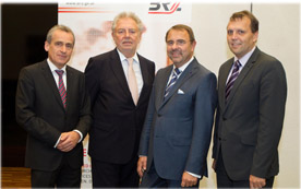 Präsentation eines Vorstoßes in die Wolke: Roland Jabkowski, Bundesrechenzentrum, Univ.-Prof. Radu Popescu-Zeletin, Fokus Fraunhofer Institut, Konrad Kandziora, ITDZ Berlin und Roland Ledinger, Bundeskanzleramt (vl).